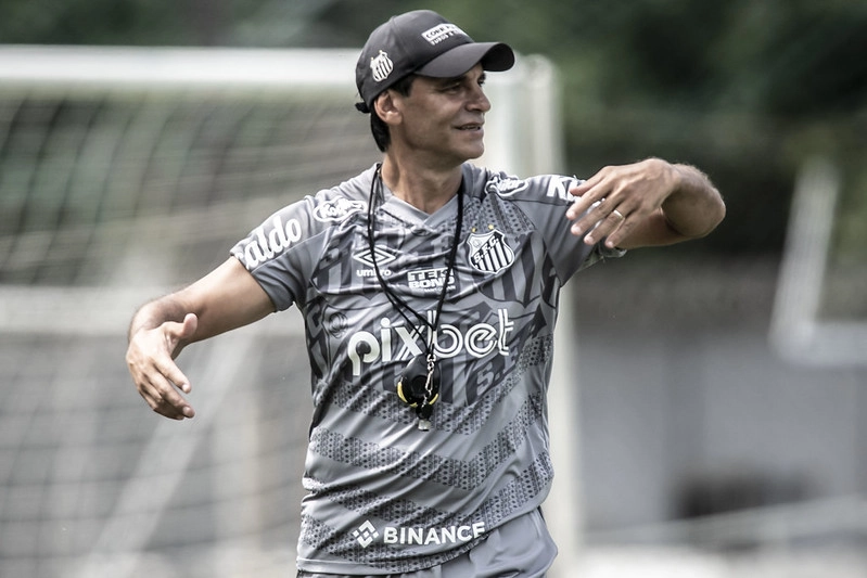 Santos Recebe Transferban Da Fifa Por Dívida Com Ex Treinador Fabián