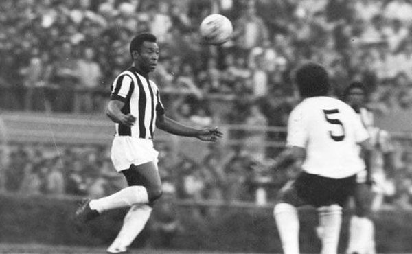 O ÚLTIMO JOGO DE PELÉ PELO SANTOS FC – Futebol do Vale