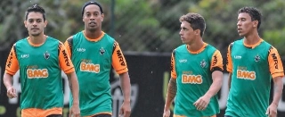 A bola é a paixão principal de Ronaldinho Gaúcho, o camisa dez do Atlético-MG e que já foi eleito duas vezes o melhor do mundo