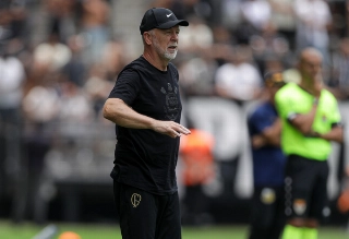 Márcio Zanardi, do São Bernardo, é o favorito para substituí-lo. Foto: Rodrigo Coca/Agência Corinthians