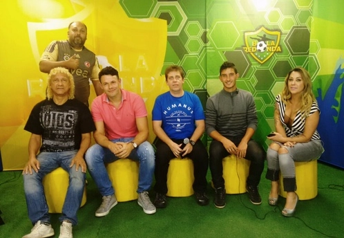 Biro-Biro e amigos, participando do programa `Bola Redonda