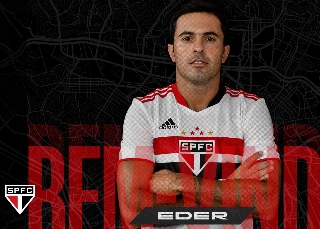 Atacante que defendeu a Itália na Euro de 2016 assinou contrato até 2022. Foto: Divulgação 