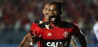 Sem garantia no Fla, Fernandinho pode reviver sina e virar "moeda de troca"
