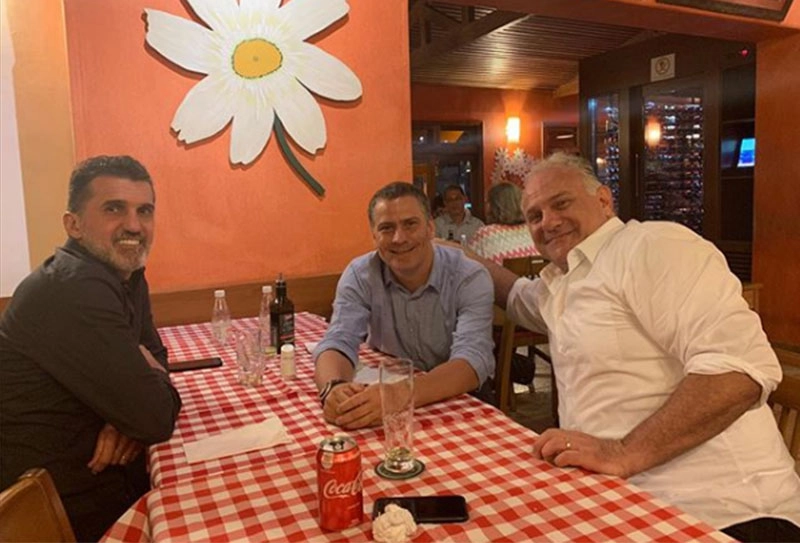 Em setembro de 2019, ao lado dos amigos Vagner Mancini e Júlio Sérgio. Foto: Reprodução/Instagram