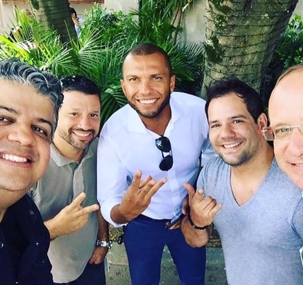 Héverton Guimarães, (não identificado), Amoroso, Gustavinho e Rogério Assis, em 2016. Foto: reprodução