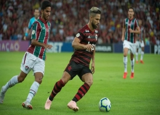 Flamengo e Fluminense empatam sem gols sob olhares de Jorge Jesus