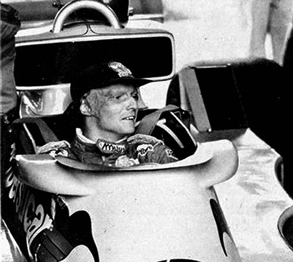 O saudoso austríaco no carro da equipe brasileira de F1. Foto: Reprodução