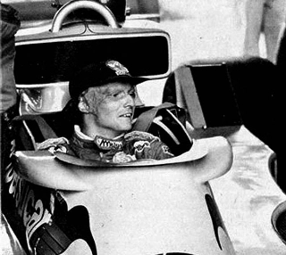 O saudoso austríaco no carro da equipe brasileira de F1. Foto: Reprodução