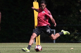 Novo atacante tricolor elogiou o trabalho de Crespo. Foto: Twitter/São Paulo