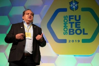 Ex-lateral da seleção brasileira chegou a ser intubado quando seu quadro se agravou. Foto: Lucas Figueiredo/CBF