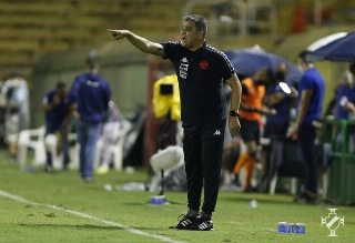 Marcelo Cabo comandará o Cruzmaltino em Volta Redonda. Foto: Rafael Ribeiro/Vasco.com.br
