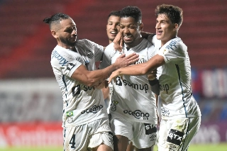 Marinho marcou um dos gols do Peixe na vitória na Argentina. Foto: Ivan Storti/Santos FC