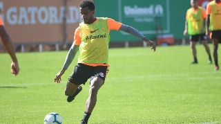 Rithely tem vínculo com o Sport. Foto: Ricardo Duarte/Inter