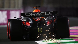 Em Jedá, outro passeio do tricampeão. Foto: Oracle Red Bull Racing