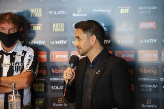 Dirigente atleticano não descartou negociar alguns atletas para abrir espaço para reforços. Foto: Pedro Souza/Atletico