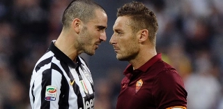 Jogando em casa, a equipe de Turim conseguiu a vitória por 3 a 2 e abriu três pontos de vantagem no topo da tabela