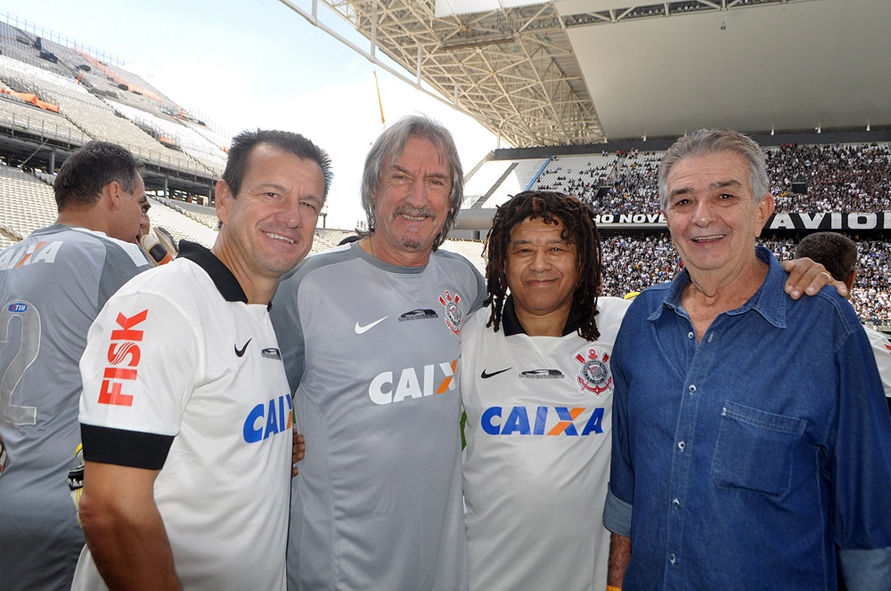 Dunga, Rafael Cammarota, Romeu Cambalhota e Henrique Alves em 10 de maio de 2014, na Arena Corinthians. Foto: Marcos Júnior/Portal TT