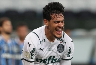 Zagueiro do Verdão quase foi parar no Mengo. Foto: Cesar Greco