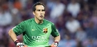 Goleiro Claudio Bravo tem lesão na panturrilha e pode desfalcar o Barça