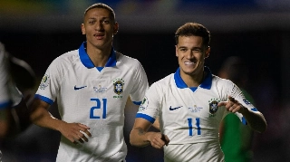 Brasil engrena após VAR, faz três no 2º tempo e vence Bolívia em estreia