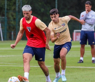 Calleri durante treino do Tricolor no CT da Barra Funda. Foto: Divulgação/São Paulo
