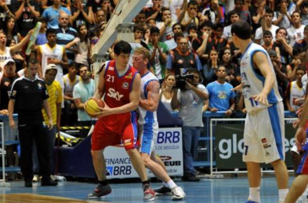 3 Pontos: Brasília Sai Na Frente Do Franca Na Final Do NBB - Notícias ...