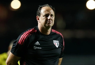 Ele deixa o clube sem nenhum título como treinador. Foto: Rubens Chiri/São Paulo