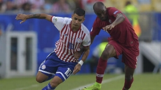 Qatar busca empate contra o Paraguai e manda Argentina para a lanterna