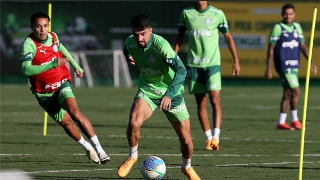 O atacante Flaco López durante atividade no CT da Barra Funda. Foto: Cesar Greco/Palmeiras