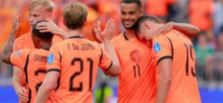 Terceiro Tempo - Bola Cheia - Holanda - Depois de gerar desconfian&ccedil;a ao empatar com o Jap&atilde;o na estreia, a Holanda fez gato e sapato da Su&eacute;cia em Houston, goleando por 5 a 1, com um futebol de encher os olhos. Com essa bola, se pegar o Brasil na pr&oacute;xima fase, vai atropelar.