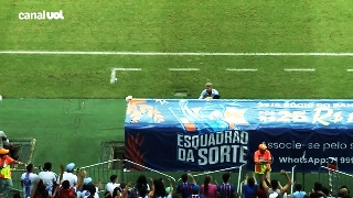 Bahia vence o Grêmio na Fonte Nova e Renato retira os reservas inconformado com cartão vermelho