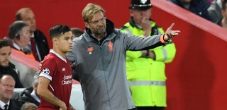 Jornal: Liverpool "dará" dinheiro de Coutinho a Klopp para "reconstrução"