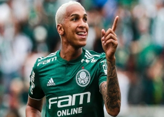 Deyverson volta de suspensão e deve ser titular do Verdão, no jogo de hoje à tarde