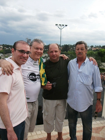 Túlio Nassif, Milton Neves, Nivaldo de Cilo e Luíz Carlos Galter. Foto enviada por Aristeu Kodama