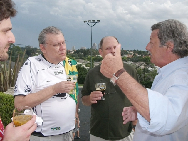 Amigo, Milton Neves, Nivaldo de Cilo e Luíz Carlos Galter. Foto enviada por Aristeu Kodama