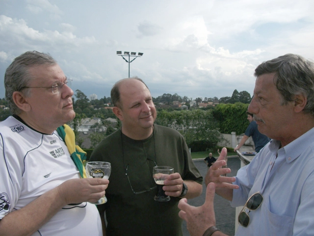 Milton Neves, Nivaldo de Cilo e Luíz Carlos Galter. Foto enviada por Aristeu Kodama