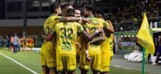 Terceiro Tempo - Bola Cheia - Mirassol - Sensa&ccedil;&atilde;o do Brasileiro em 2025, terminando em quarto lugar, o time do interior paulista vai bem na Libertadores (est&aacute; nas oitavas de final) mas precisava melhorar no Brasileiro. E, com a vit&oacute;ria diante do Remo em casa (2 a 1), deixou a zona do rebaixamento.