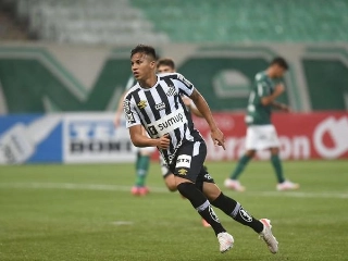 Kaio Jorge tem contrato com o Peixe até dezembro e deseja jogar na Europa. Foto: Ivan Storti/Santos FC