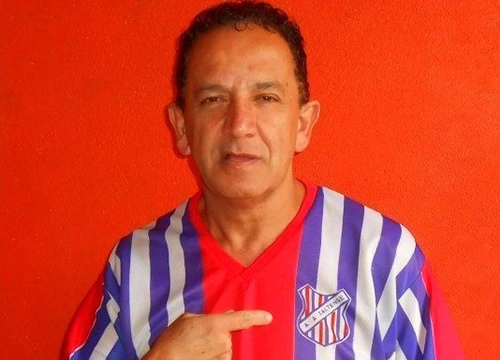 Jacques - Ex-lateral-direito do Nacional e Primavera