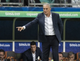 Tite e a sua dificuldade para atacar
