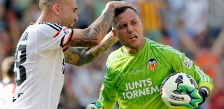 Valencia e Southampton provam: realidade do futebol &eacute; diferente dos games