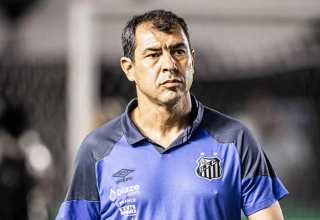 O técnico Fábio Carille, do Peixe. Foto: Raul Baretta/Santos FC