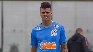 Volante Richard foi emprestado pelo Corinthians ao Vasco até o fim desta temporada