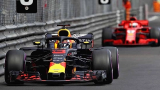 Australiano se queixou de falta de potência mas superou a dificuldade. Foto: Red Bull Racing