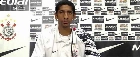Acosta brilhou no Corinthians, mas hoje tem futuro incerto no futebol