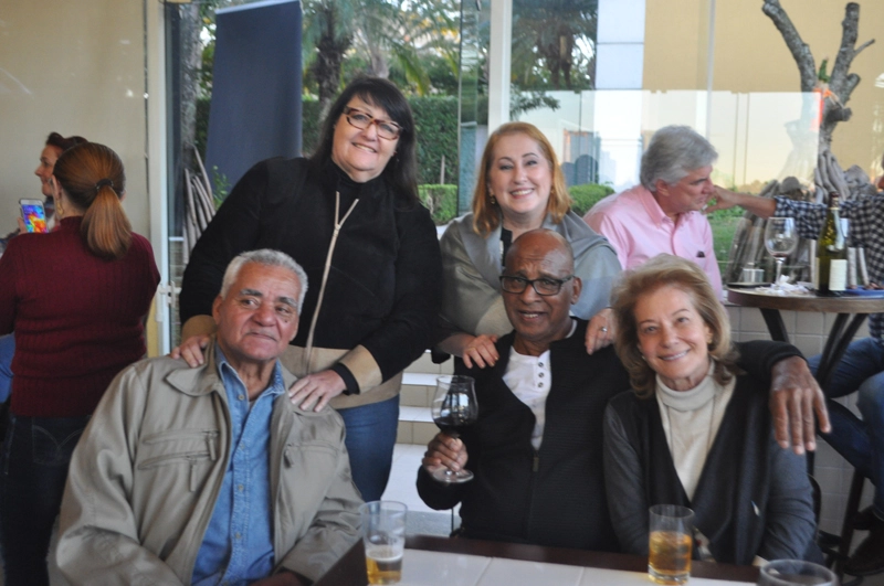 Cláudia Fioretti, Meg Vicente, Paulo Caveira, Azeitona e Leda Cavalcanti