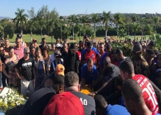 O atleta morreu numa colisão de moto e deixa 4 filhos. (Foto: Bruno Braz/UOL)