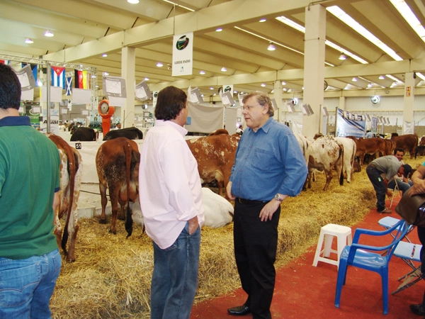 D&eacute;cio e Milton conferindo as espetaculares matrizes
