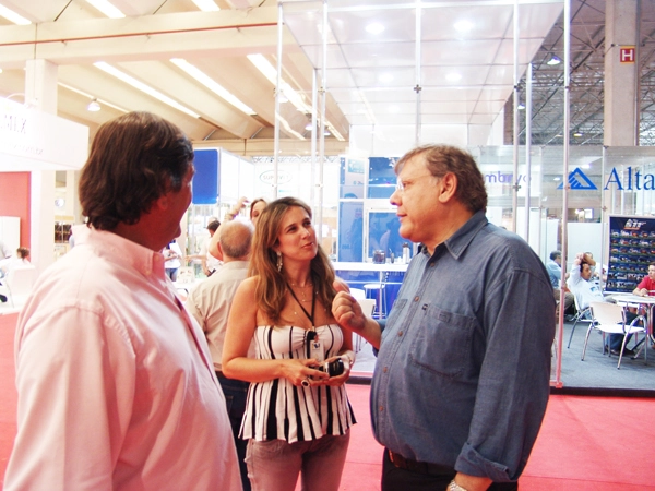D&eacute;cio, Amanda (sobrinha de D&eacute;cio) e Milton Neves