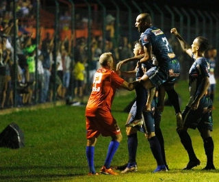 Carrasco do Timão em 2005, Cianorte recebe o Peixe pela Copa do Brasil. Foto: Facebook/Reprodução